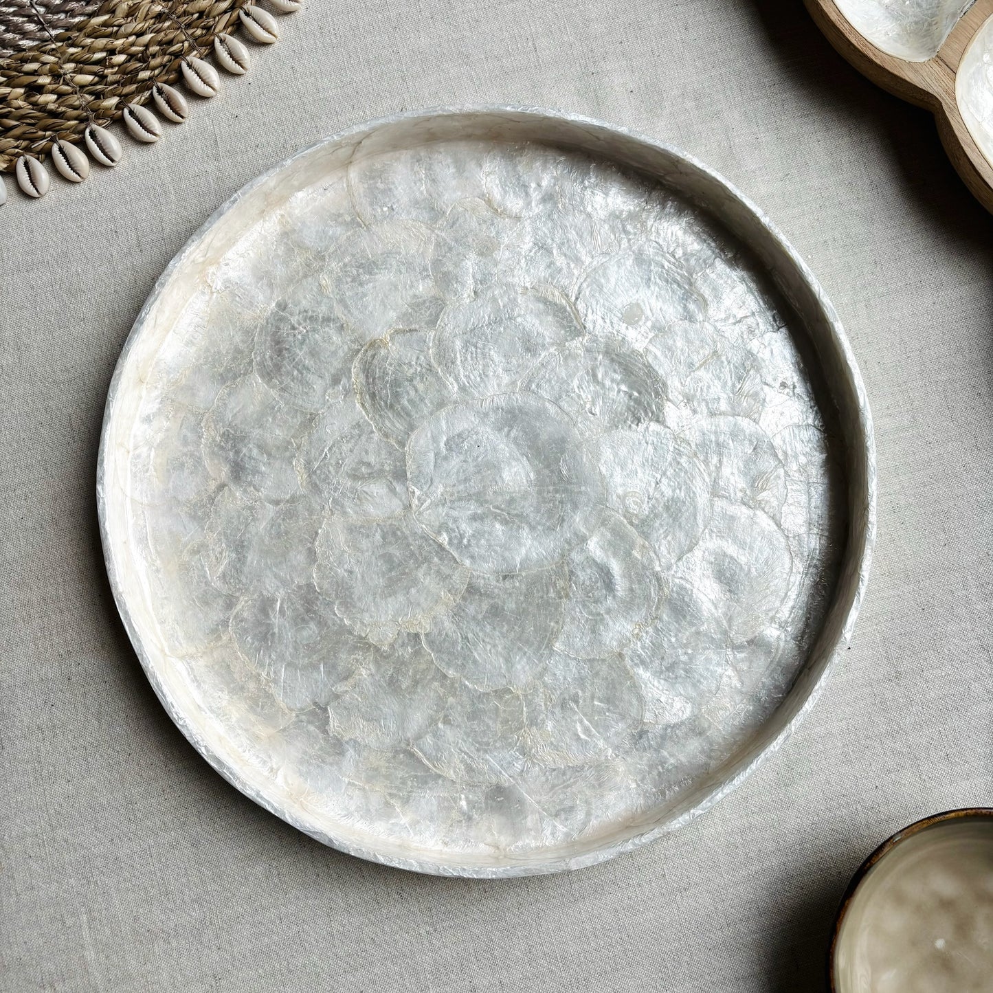 Dienblad Rond van Capiz schelpen