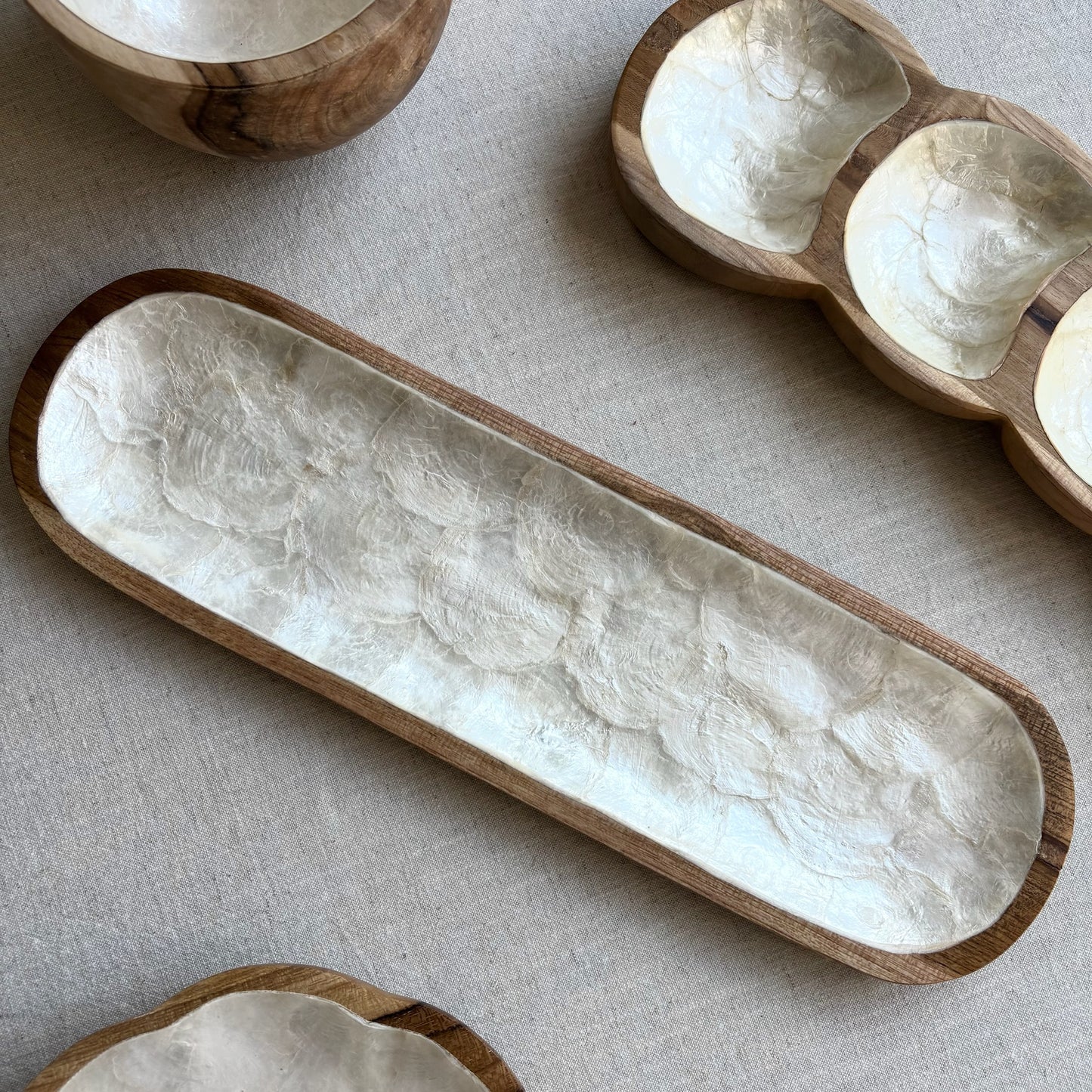 Houten Serveerschaal ingelegd met Capiz schelpen