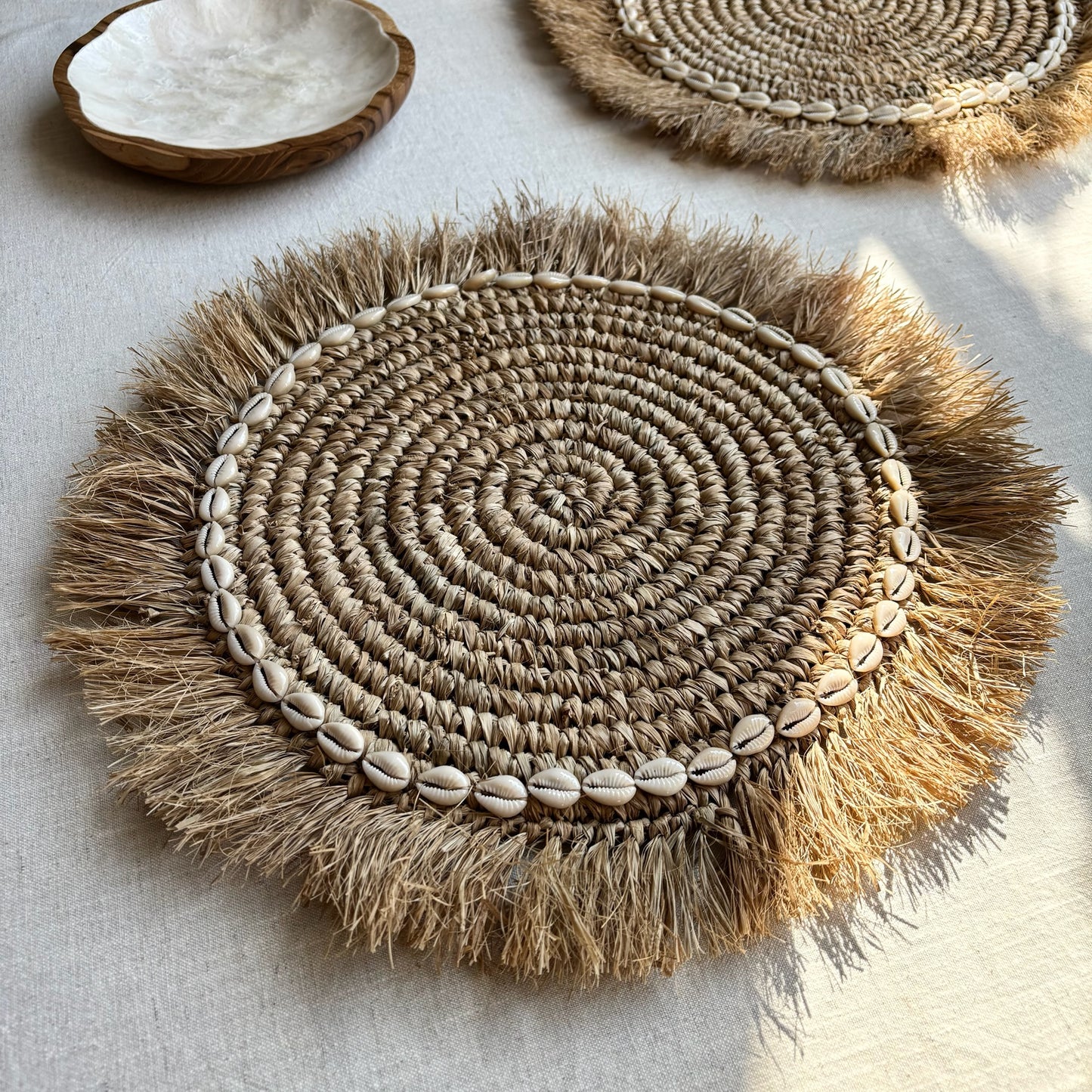 Raffia Placemat met Schelpen