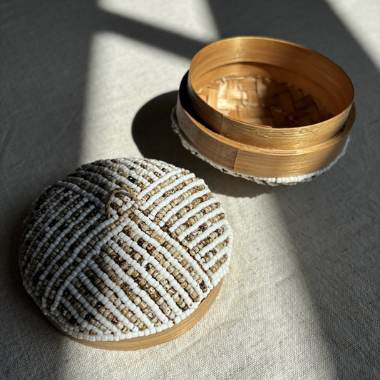 Bamboe / Kralen Offerdoosje Beige-Wit