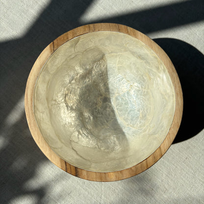 Houten Kom ingelegd met Capiz schelpen