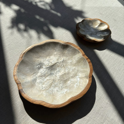 Houten Schaaltje ingelegd met Capiz schelpen - Bloem