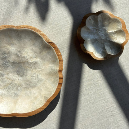 Houten Schaaltje ingelegd met Capiz schelpen - Bloem