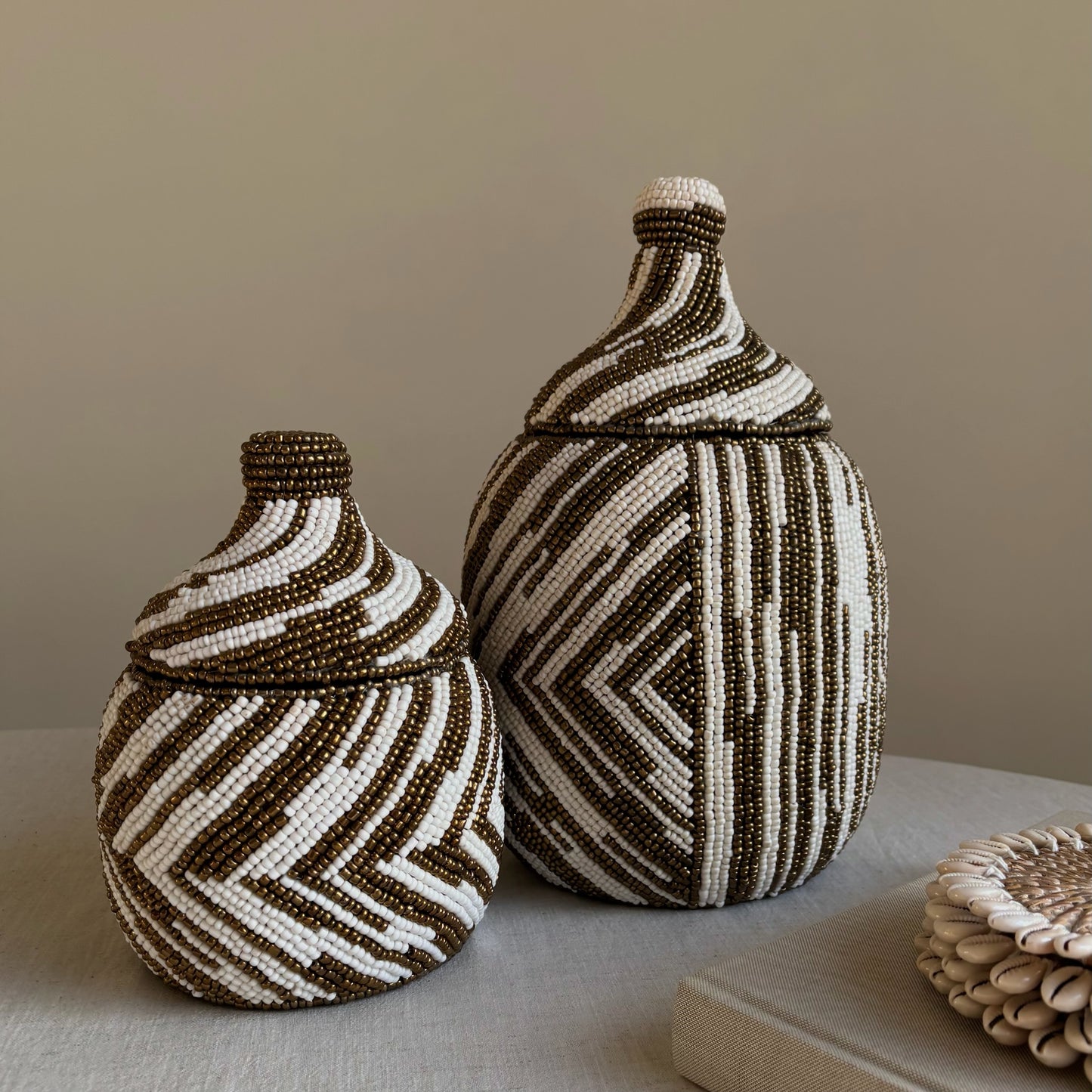 Kralenpot Norie - Wit/Goud