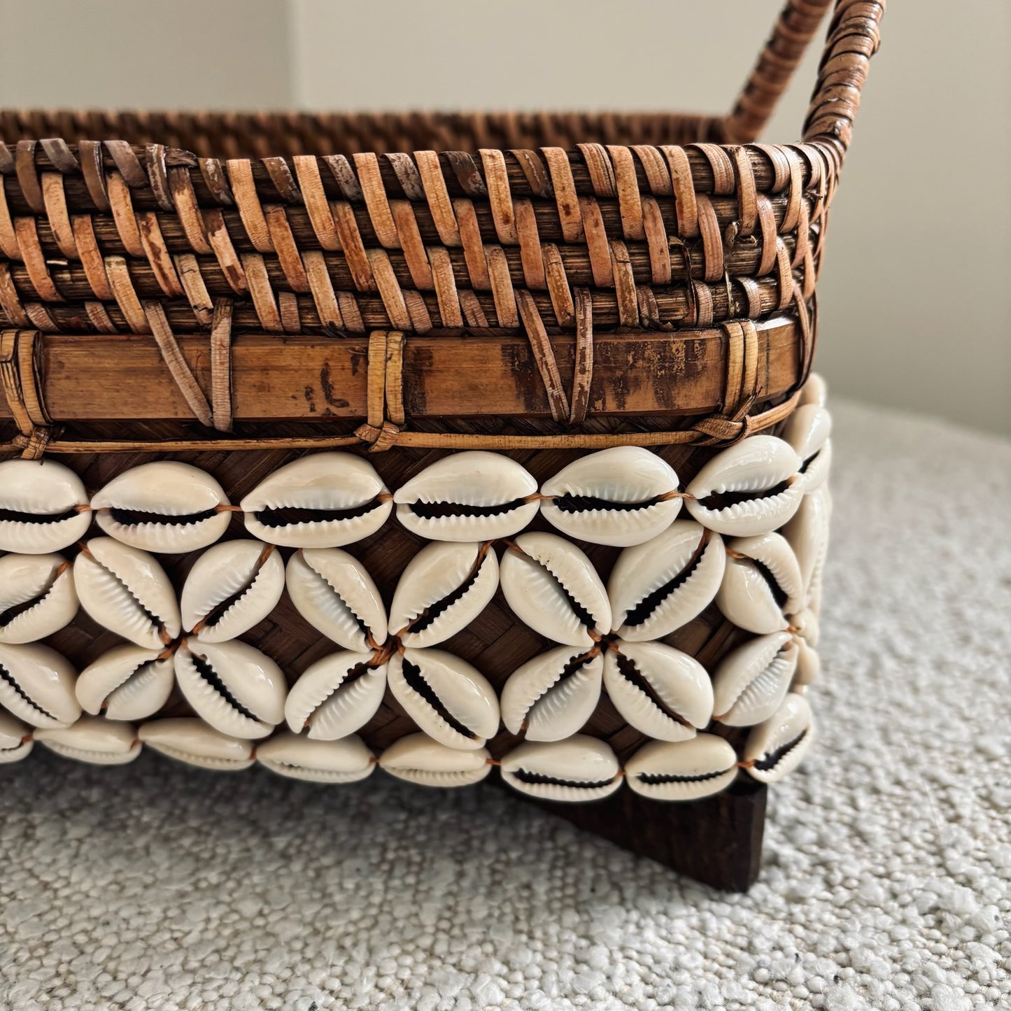 Rotan Opbergmand met Schelpen
