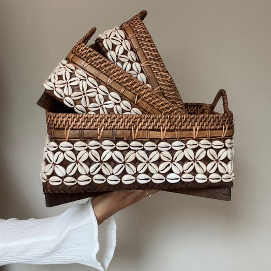 Rotan Opbergmand met Schelpen