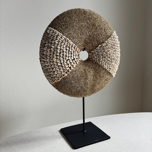 Schelpen Ornament op voet Koko