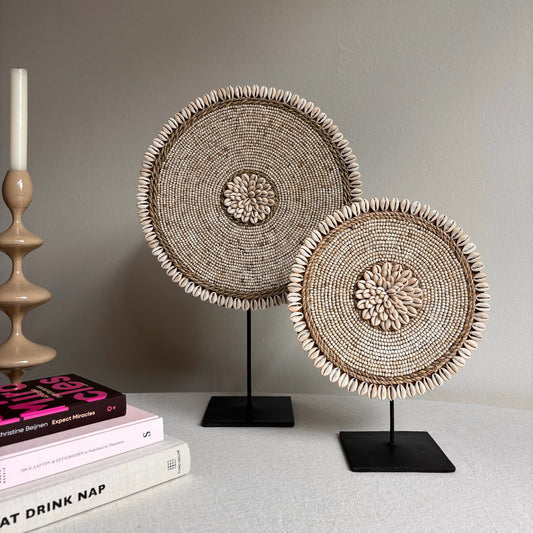 Schelpen Ornament op voet Xena