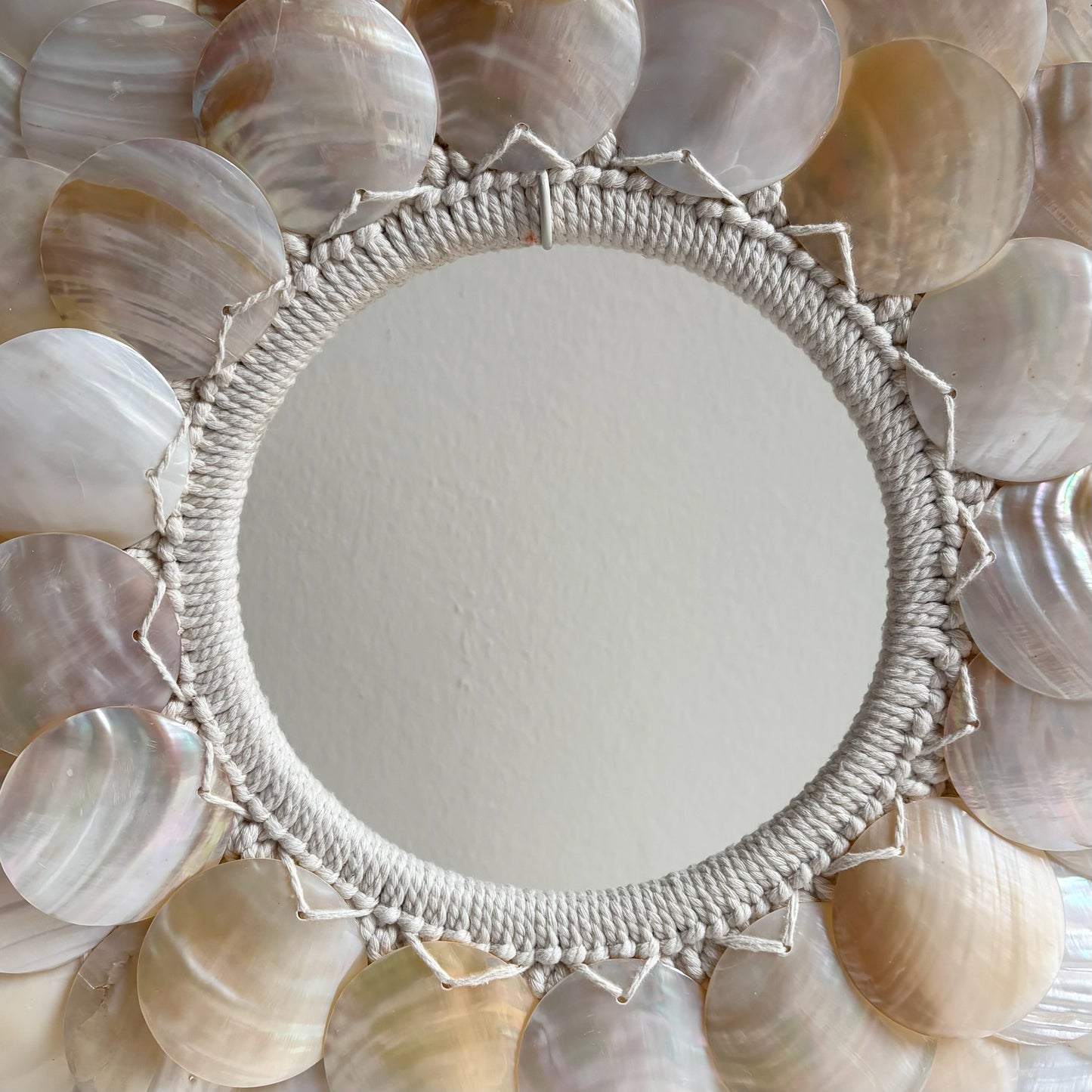 Schelpenkrans op Standaard Lune